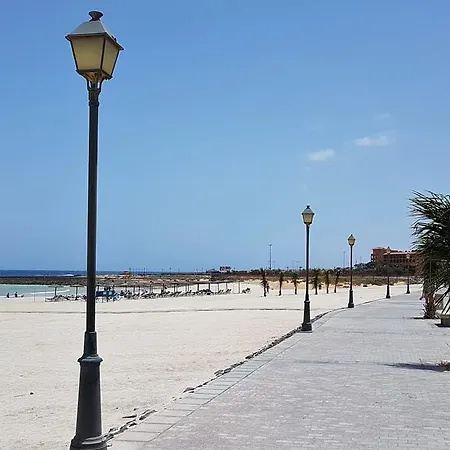 Uno Puerta Del Sol * Caleta De Fuste